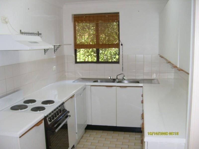 4/91-93 Flora Street, Sutherland NSW 2232