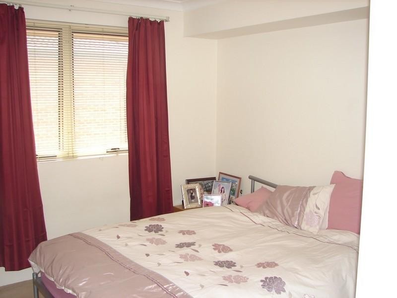 28/486 President Avenue, Kirrawee NSW 2232