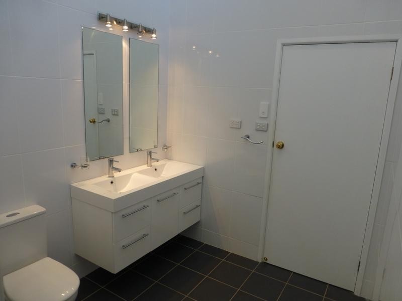 5 Canobolas Place, Yarrawarrah NSW 2233