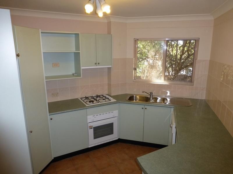 15/2-8 Clio Street, Sutherland NSW 2232