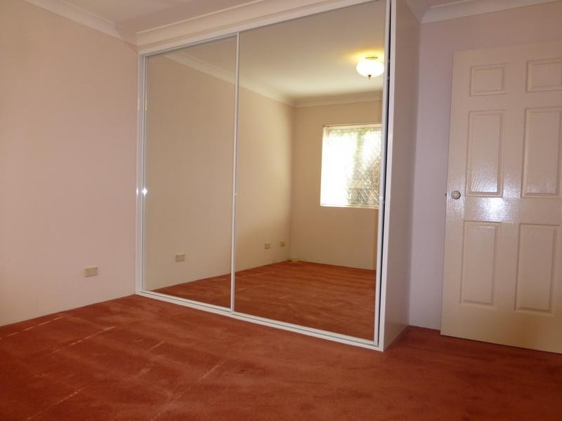 15/2-8 Clio Street, Sutherland NSW 2232