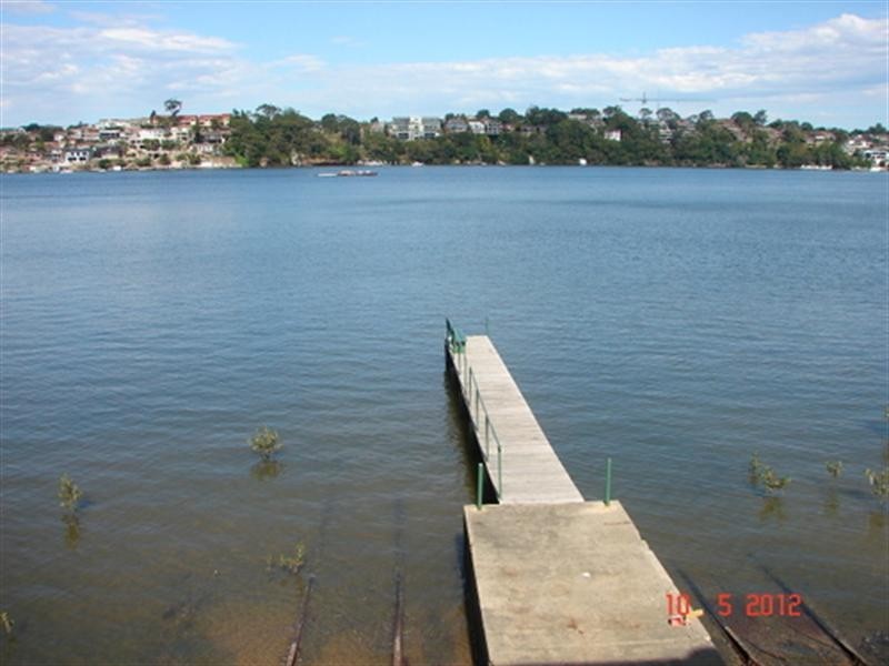 7 Stuart Crescent, Blakehurst NSW 2221