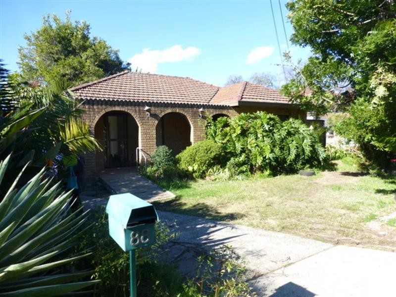 88 Acacia Road, Kirrawee NSW 2232