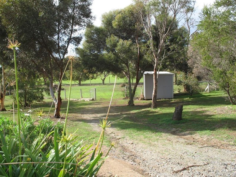 84 Flinders Highway, Port Lincoln SA 5606