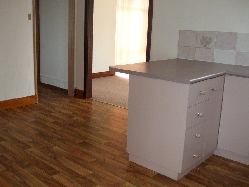 16 Mortlock Street, Cummins SA 5631