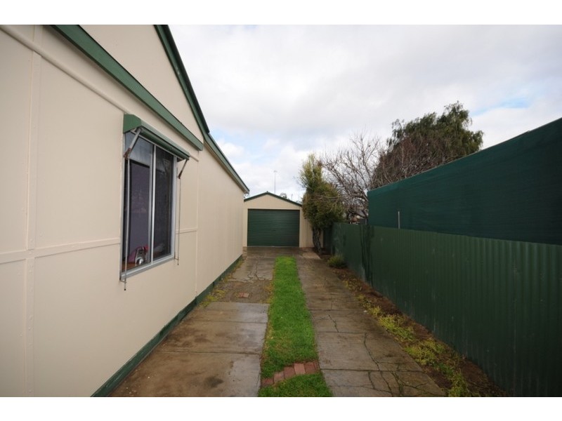 24 Heath Street, Port Lincoln SA 5606