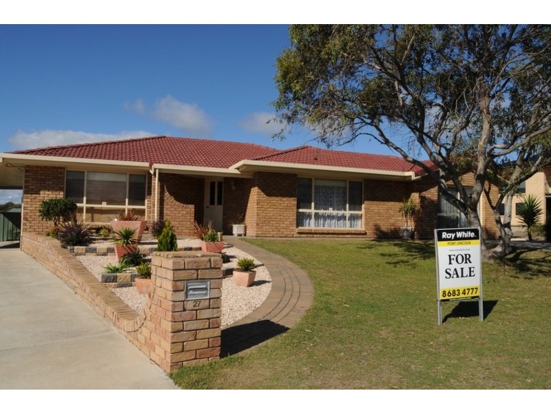 27 Flinders Avenue, Port Lincoln SA 5606
