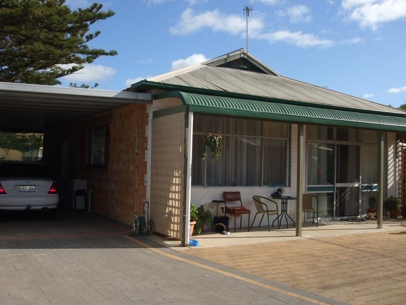36 Spencer Street, Tumby Bay SA 5605