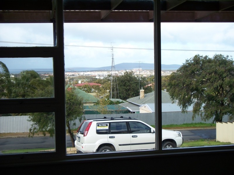 18 Kiama Avenue, Port Lincoln SA 5606