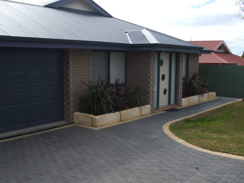 50 Flinders Highway, Port Lincoln SA 5606