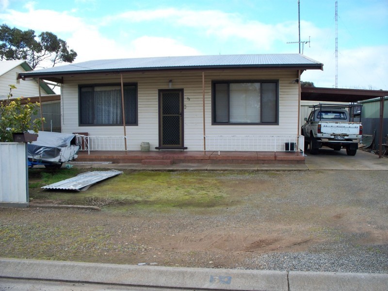 3 El Alamein Street, Port Lincoln SA 5606