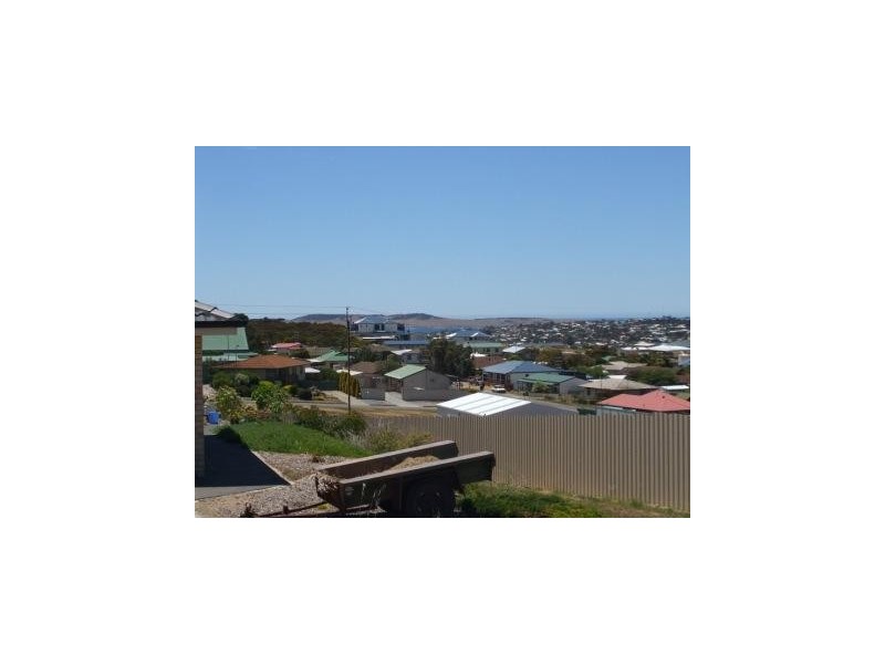 18 Lawson Drive, Port Lincoln SA 5606