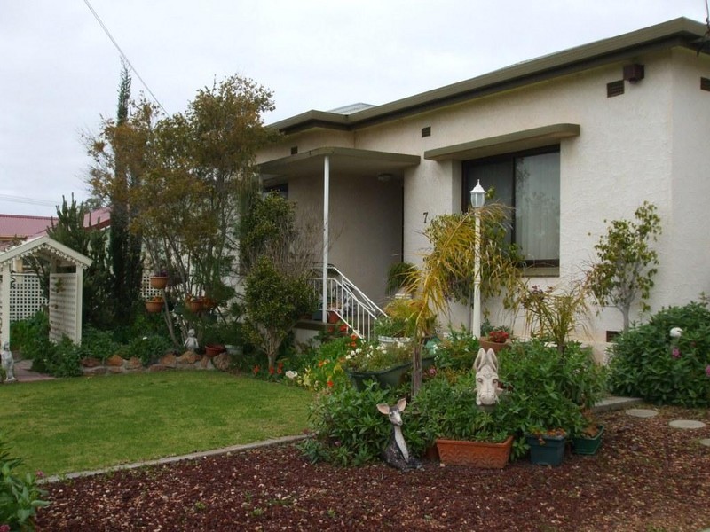 7 Stuart Terrace, Port Lincoln SA 5606