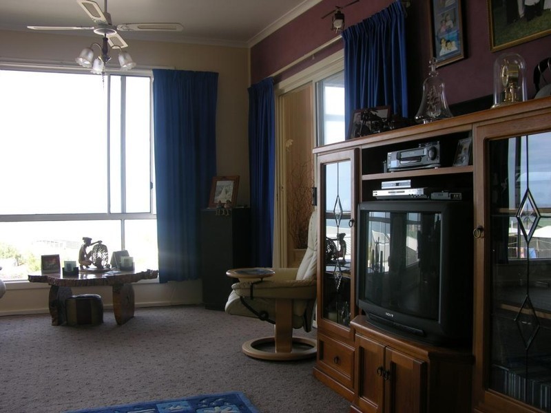 83 Sunrise Drive, Arno Bay SA 5603