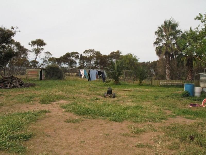 Lots 29, 30 and 32 South Terrace, Murdinga SA 5607