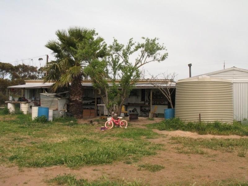 Lots 29, 30 and 32 South Terrace, Murdinga SA 5607