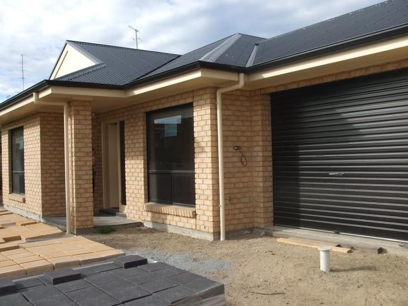 2/13 Newton Street, Port Lincoln SA 5606