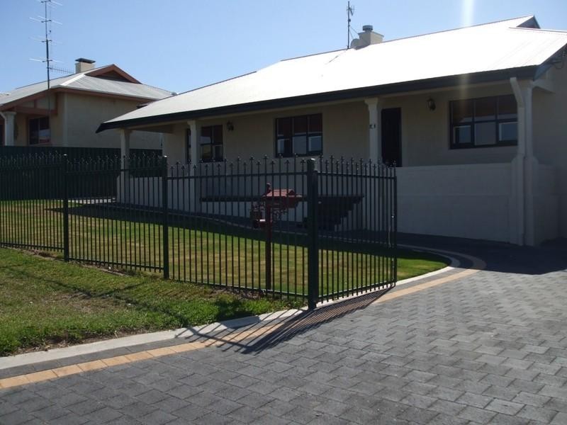 4 Mackrell Street, Port Lincoln SA 5606