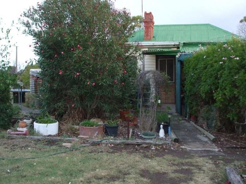 34 – 36 Light Road, Cummins SA 5631