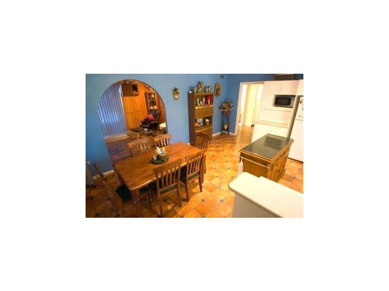 22 Central Street, Louth Bay SA 5607