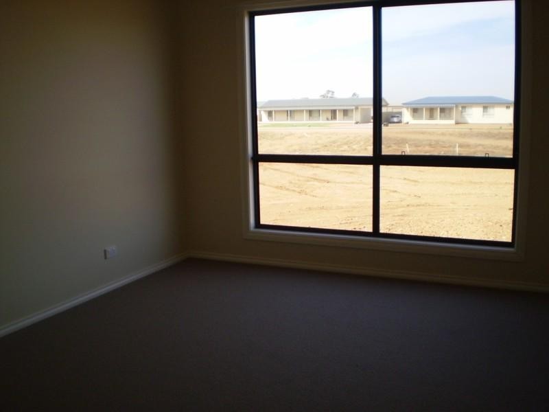 11 Forbes Street, Cleve SA 5640