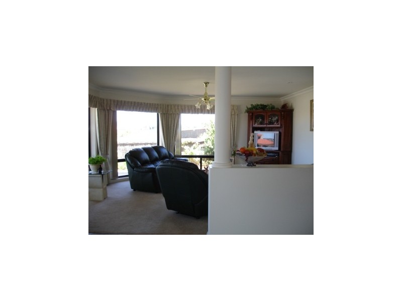 10 Calais Avenue, Port Lincoln SA 5606