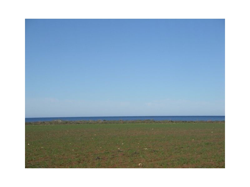 Section 32 Beach Road, Port Gibbon SA 5602