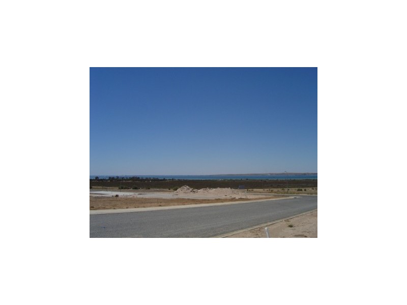 17 Herbert Edwards Drive, Streaky Bay SA 5680