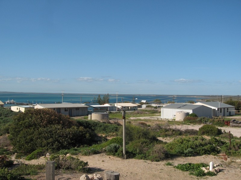 24 Government Road, Venus Bay SA 5607