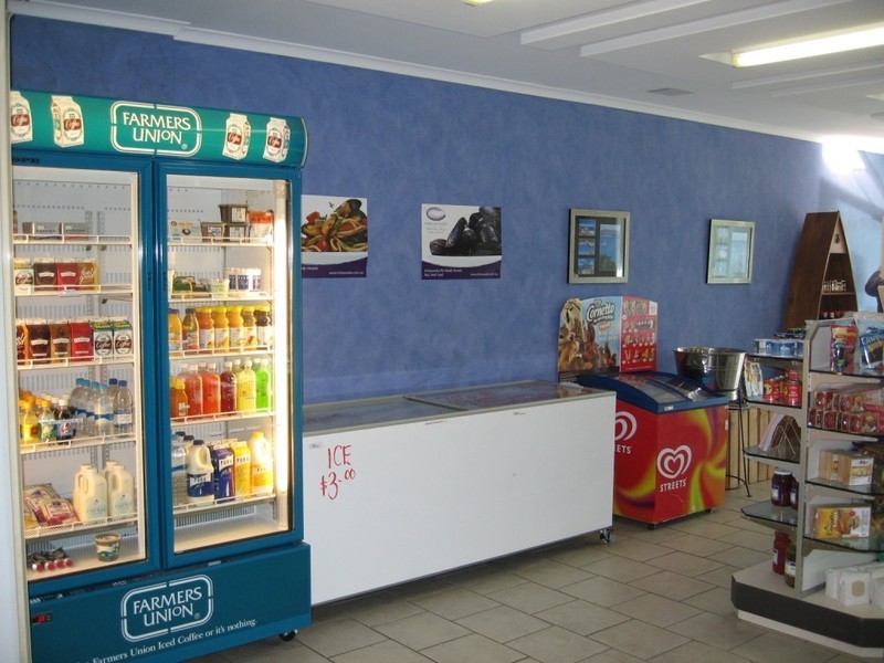 Shop 2, 17 Porter Street, Port Lincoln SA 5606