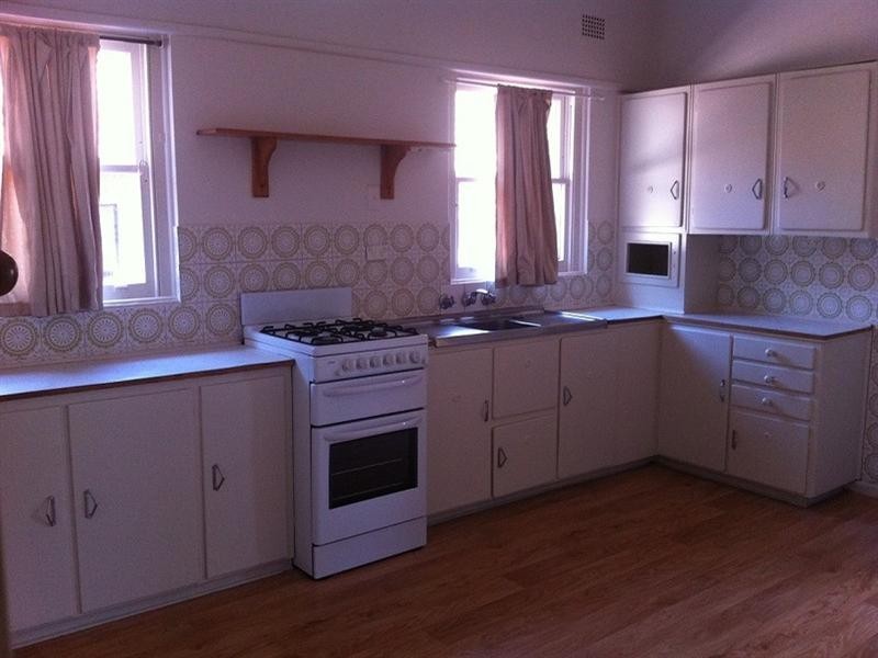 33 Kingsford Avenue, Eastwood NSW 2122