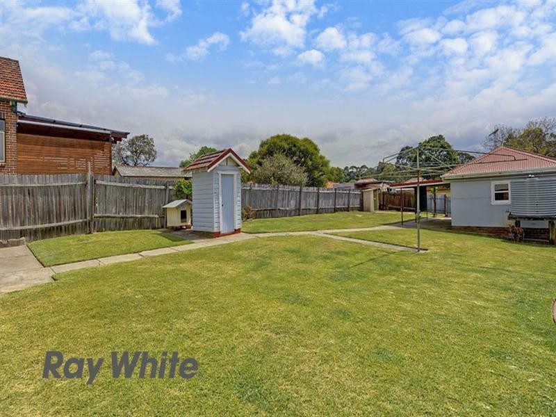 13 Milton Avenue, Eastwood NSW 2122