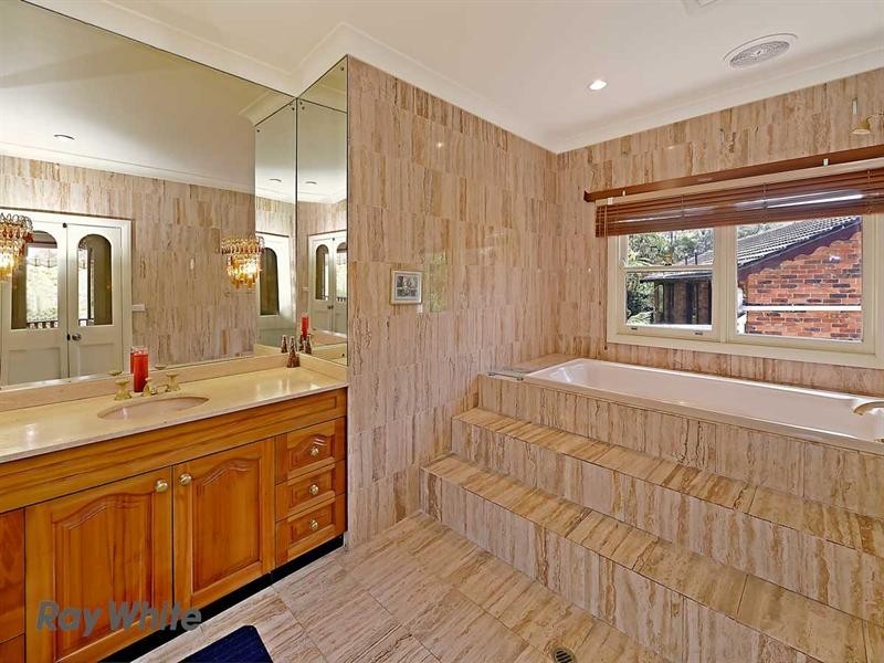 12 Robecq Avenue, Cheltenham NSW 2119