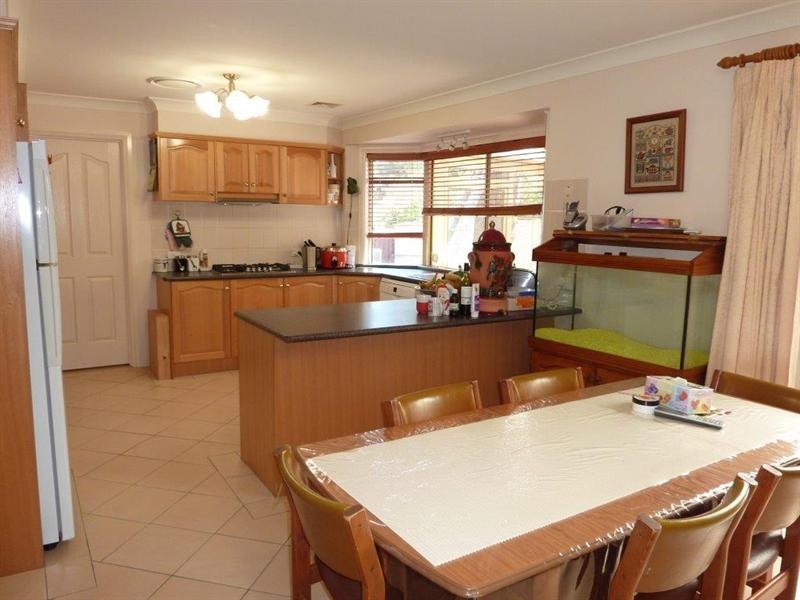 6 Ebony Avenue, North Rocks NSW 2151