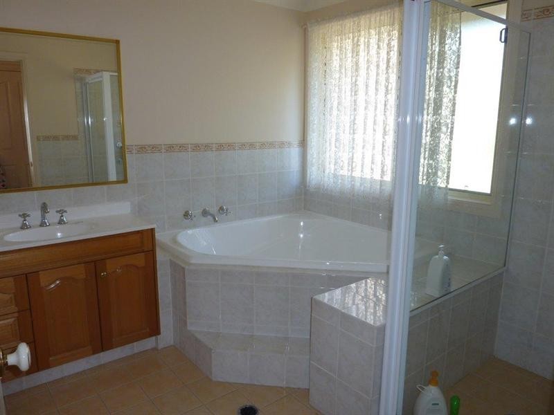 6 Ebony Avenue, North Rocks NSW 2151