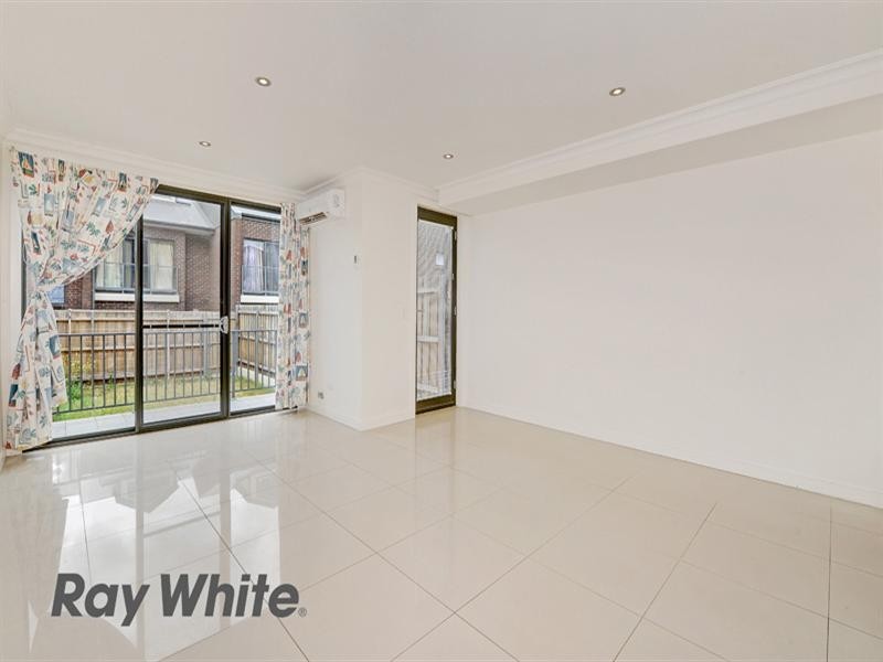 8/10-12 Carver Place, Dundas Valley NSW 2117