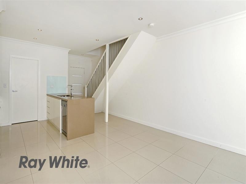 8/10-12 Carver Place, Dundas Valley NSW 2117