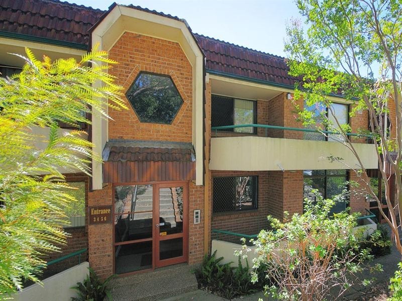 4/4-6 Freeman Place, Carlingford NSW 2118