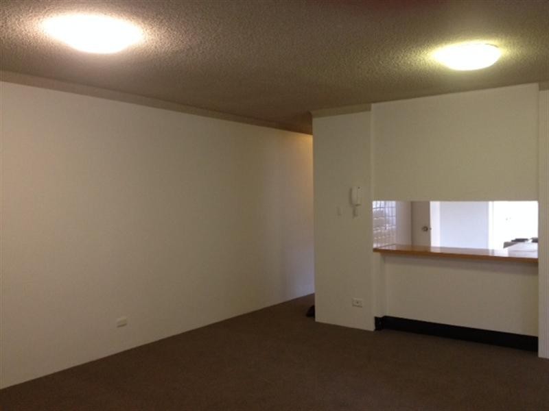 8/17 Doomben Avenue, Eastwood NSW 2122