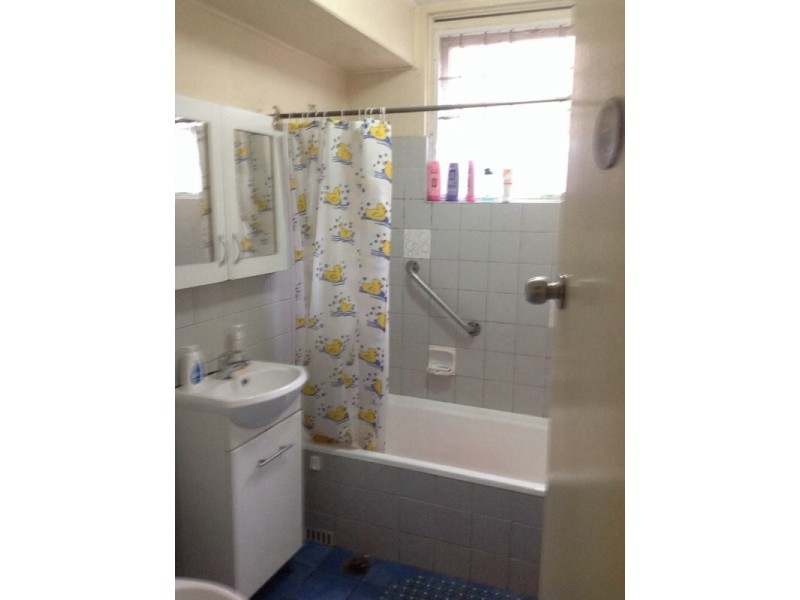 2/588 Blaxland Road, Eastwood NSW 2122