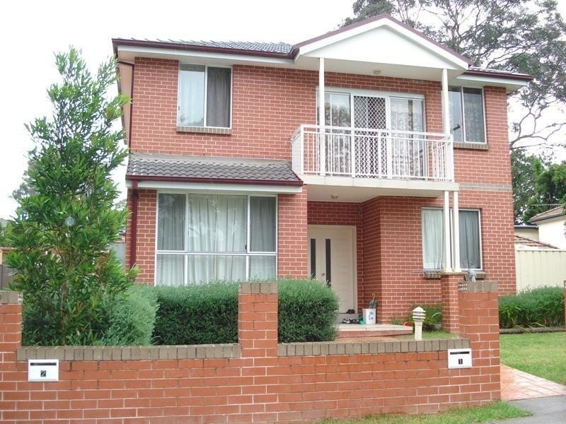 1/2 Clanwilliam Street, Eastwood NSW 2122