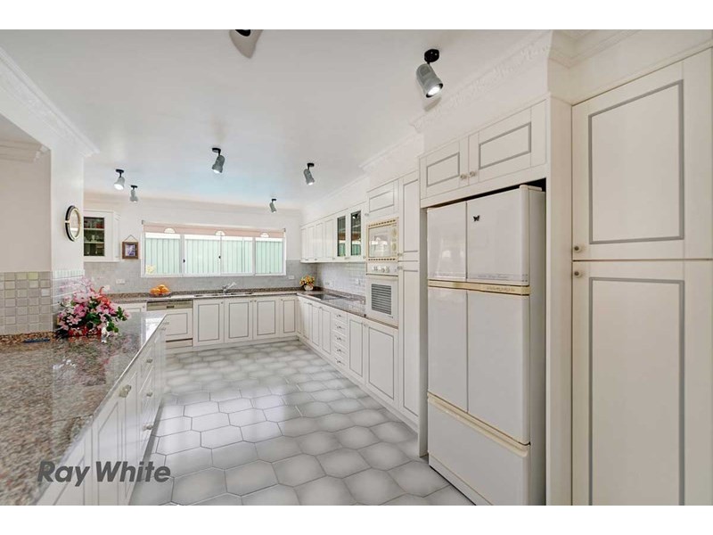 18 Munnumba Avenue, Belrose NSW 2085