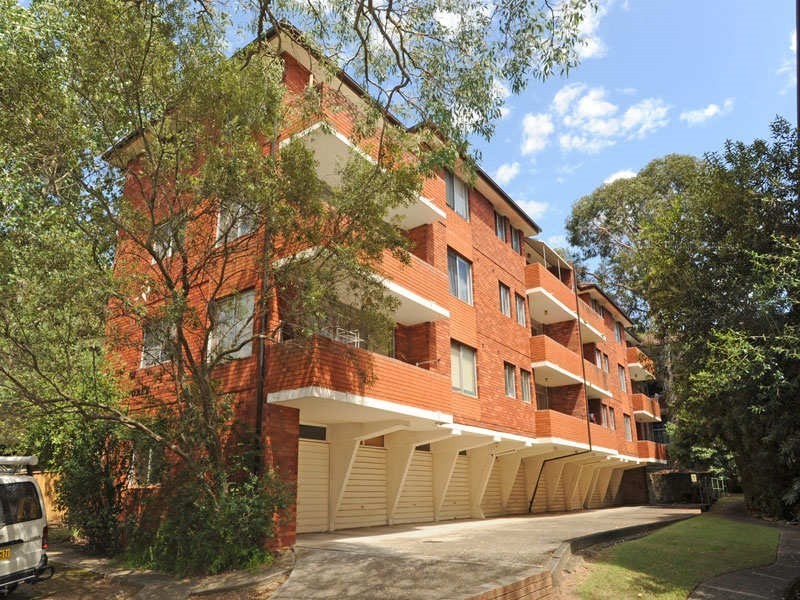 8/17 Lachlan Avenue, Macquarie Park NSW 2113