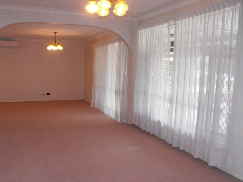 4 Lynden Avenue, Carlingford NSW 2118