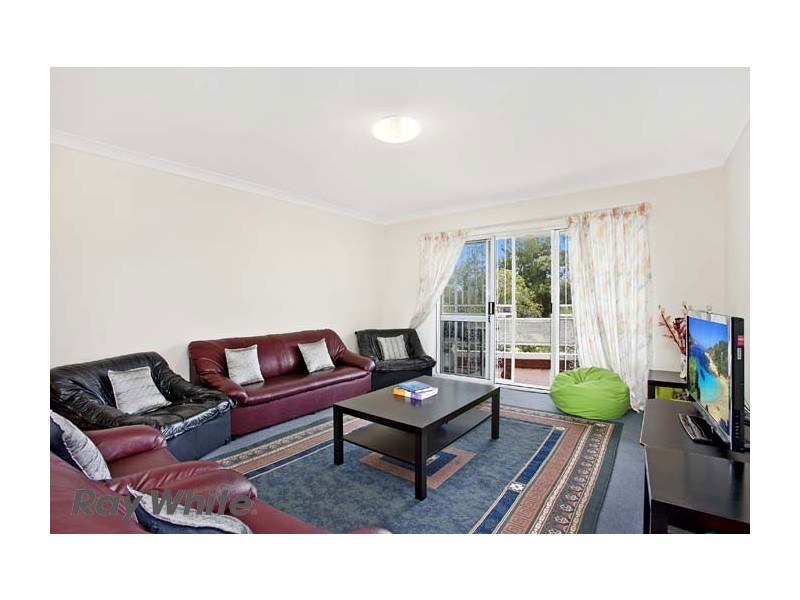 2/44 Memorial Avenue, Merrylands NSW 2160