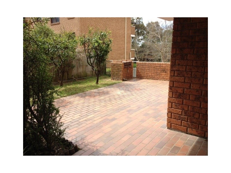 8/22 Doomben Avenue, Eastwood NSW 2122