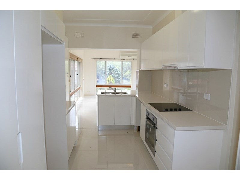 25 Fifth Avenue, Denistone NSW 2114