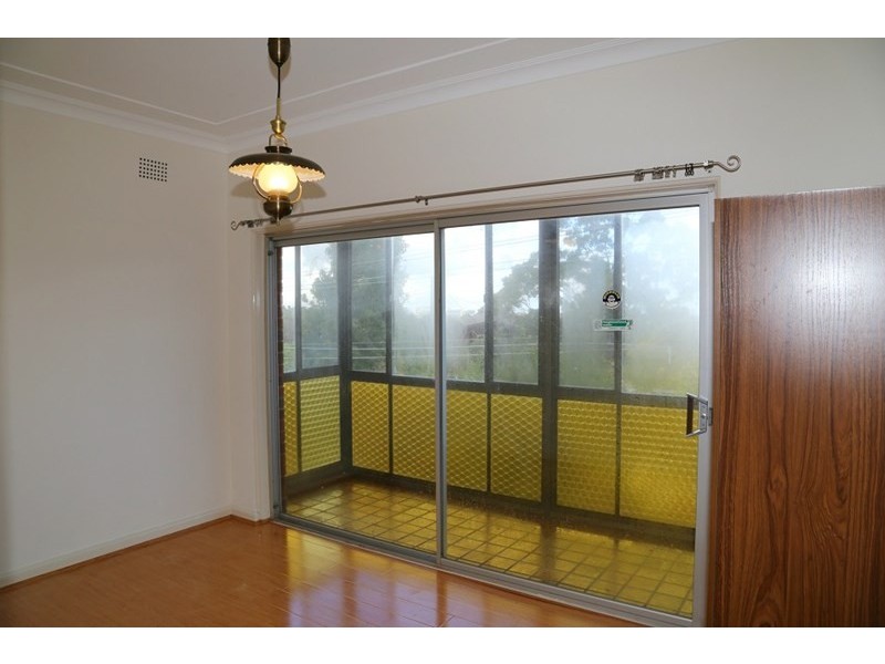 25 Fifth Avenue, Denistone NSW 2114