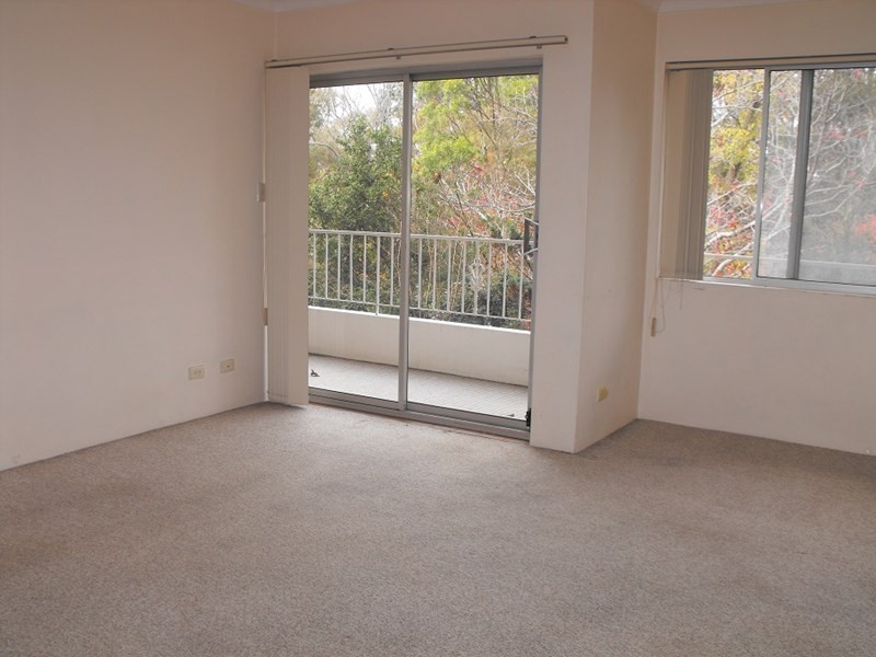 2/11 Lachlan Avenue, Macquarie Park NSW 2113