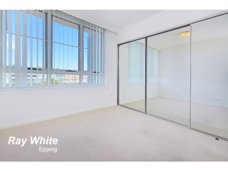 688/33 Hill Road, Wentworth Point NSW 2127